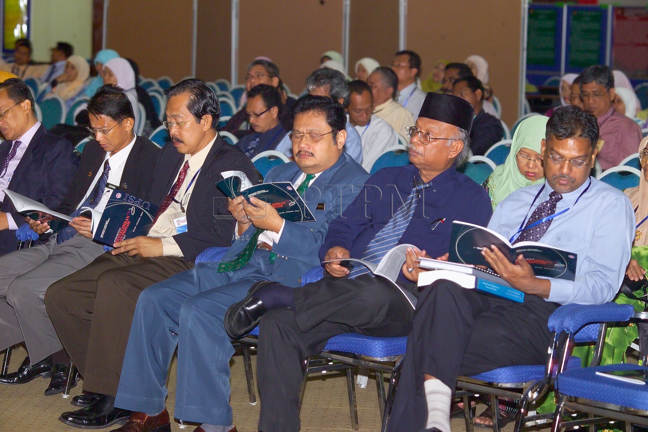 22 26 1 2007 EKSPO PENYELIDIKAN DAN INOVASI UPSI